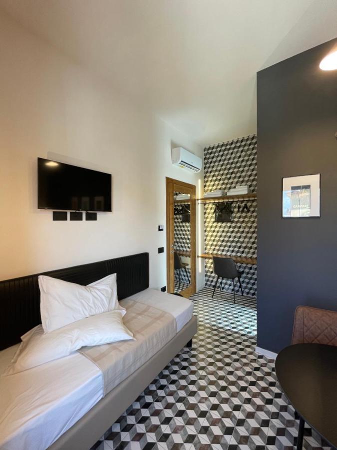 Iknos Accommodation Tortolì Buitenkant foto
